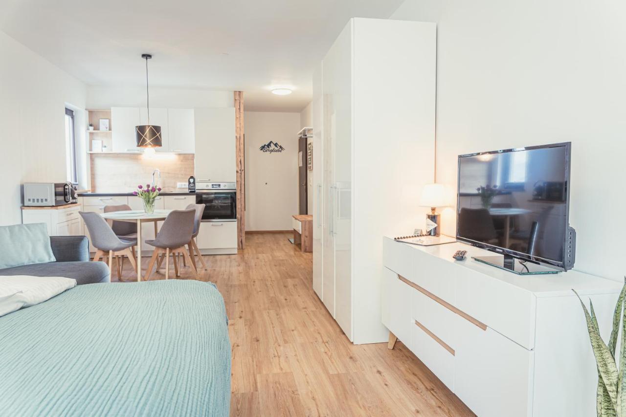 Apartment Bergliebe - 40 M² Wohnung In Hotelanlage Bad Goisern Eksteriør billede